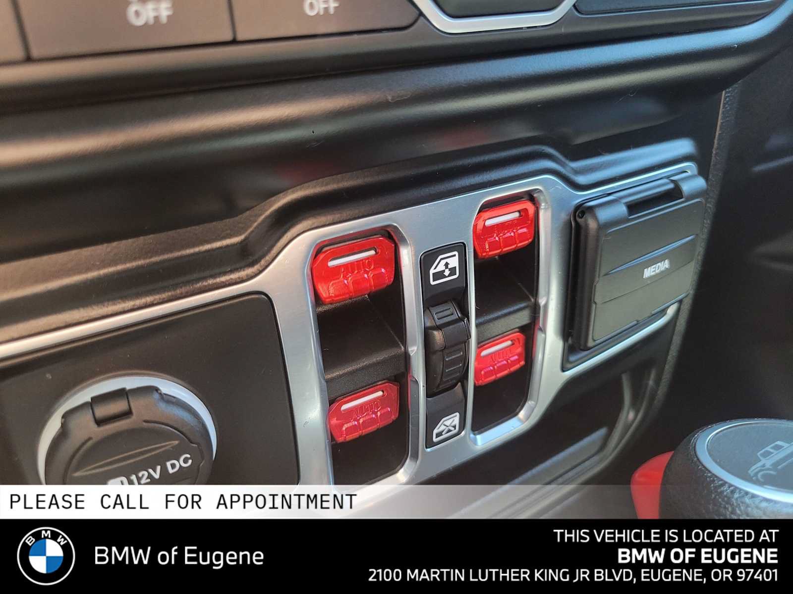 Used 2022 Jeep Gladiator Sport AWD/4WD image 29