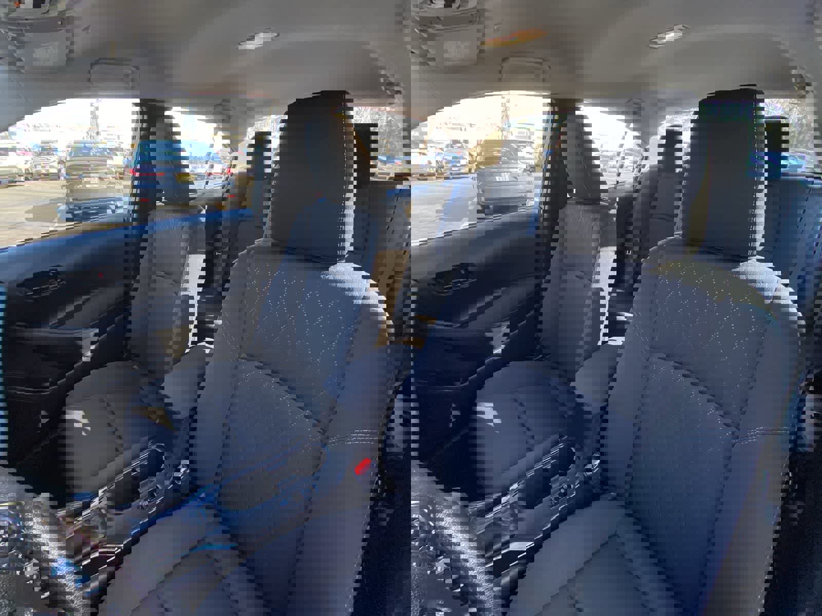 Used 2025 Toyota Corolla LE image 22