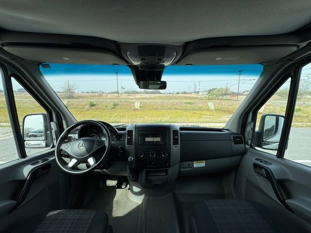 Used 2016 Mercedes-Benz Sprinter 2500 image 19