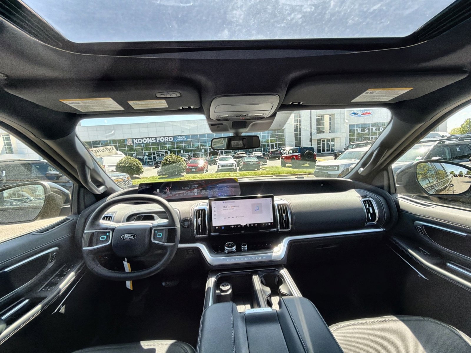 New 2026 Ford Expedition Platinum w/ Stealth Appearance Package image 39