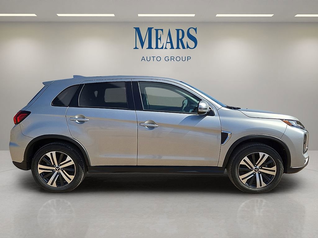Used 2026 Mitsubishi Outlander Sport SE image 6
