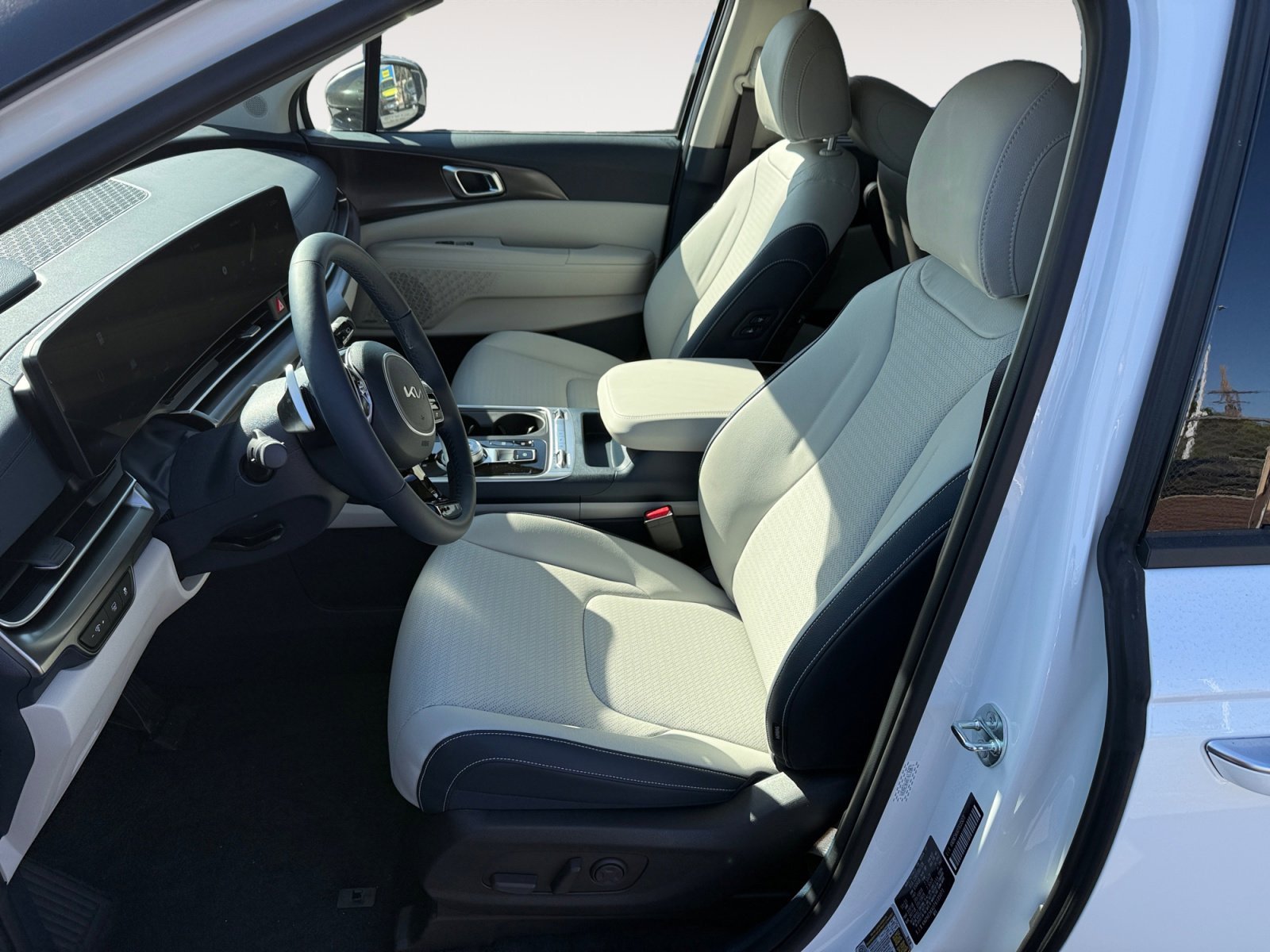 New 2026 Kia Carnival SX Prestige image 10