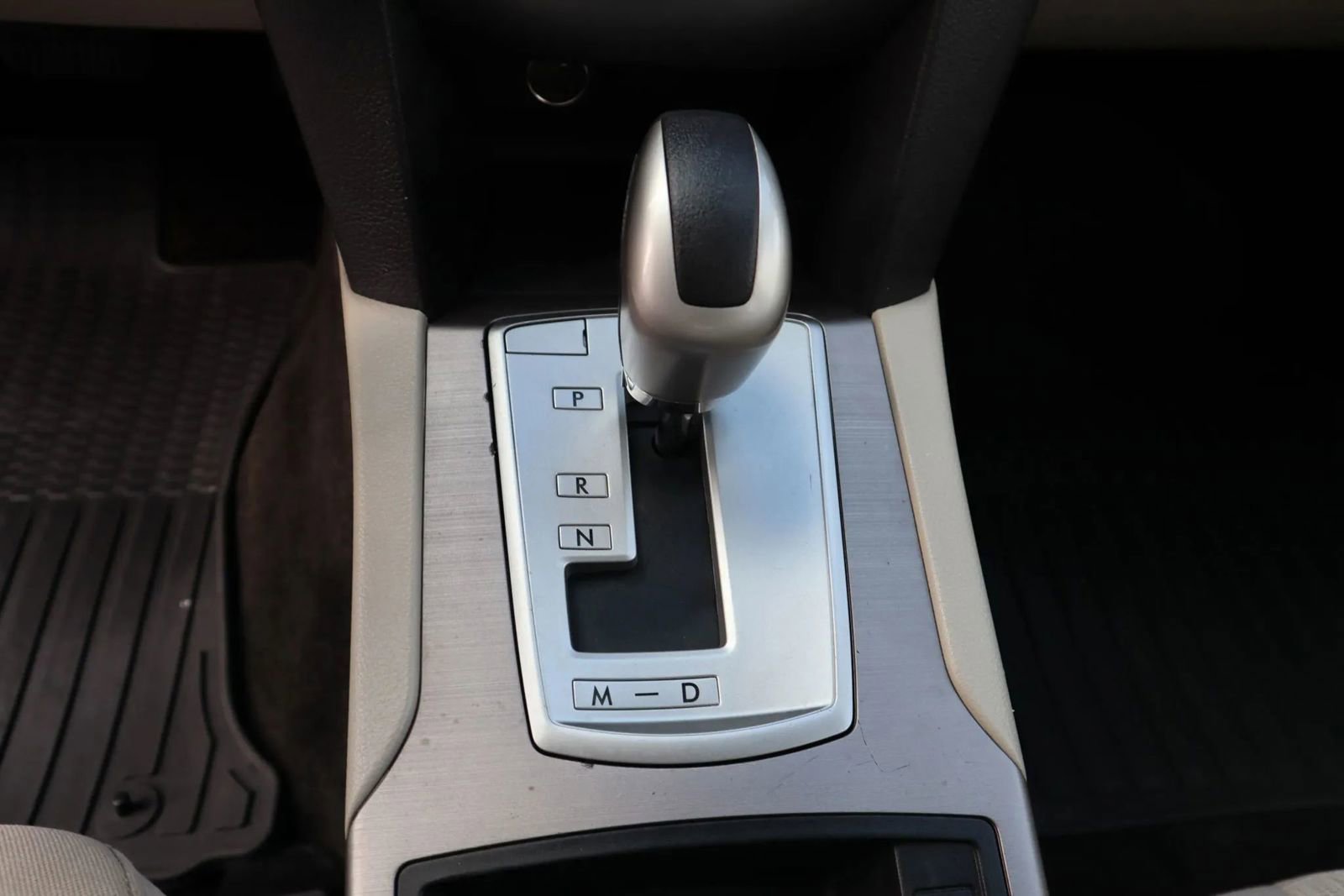 Used 2014 Subaru Outback 2.5i AWD/4WD image 26