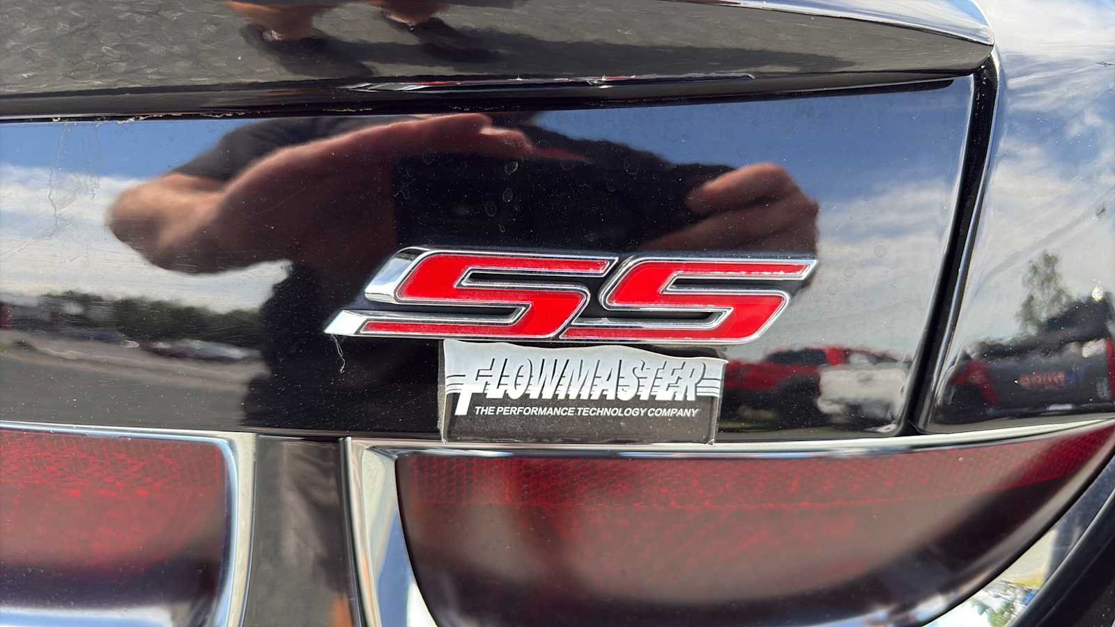 Used 2011 Chevrolet Camaro SS w/ RS Package RWD image 12