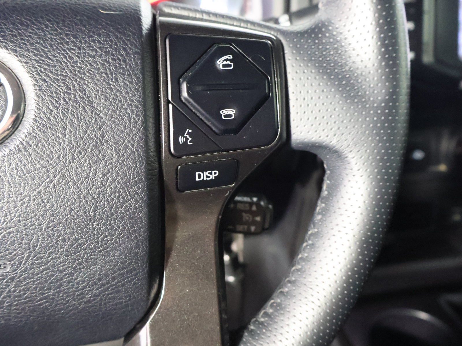 Used 2014 Toyota 4Runner Trail Premium AWD/4WD image 41