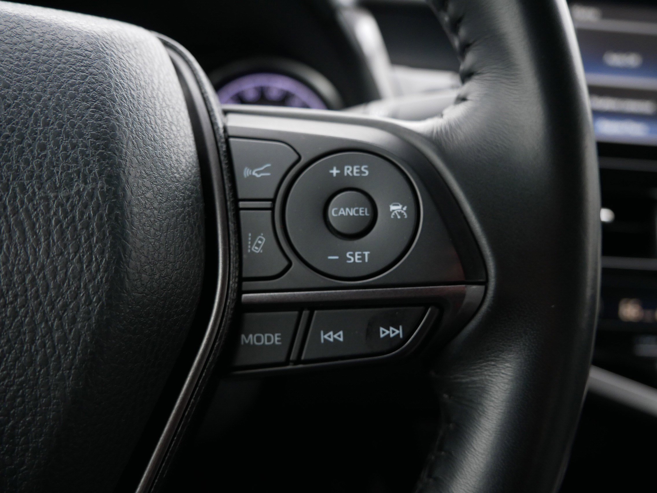 Certified 2024 Toyota Camry SE w/ Convenience Package image 28