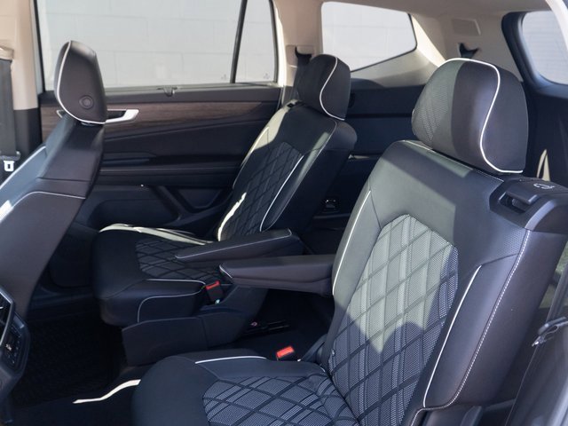 New 2026 Volkswagen Atlas SEL Premium R-Line image 9