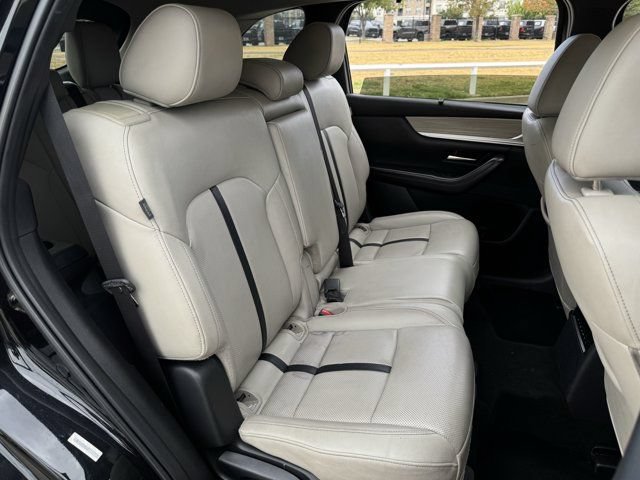 Used 2024 MAZDA CX-90 3.3 Turbo w/ Preferred Package AWD/4WD image 30