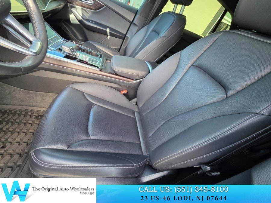 Used 2021 Audi Q8 Premium Plus AWD/4WD image 17