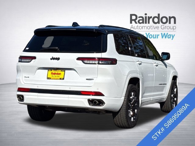 Used 2025 Jeep Grand Cherokee L Summit w/ Obsidian Package AWD/4WD image 4