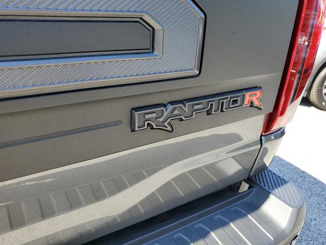 Used 2025 Ford F150 Raptor AWD/4WD image 25