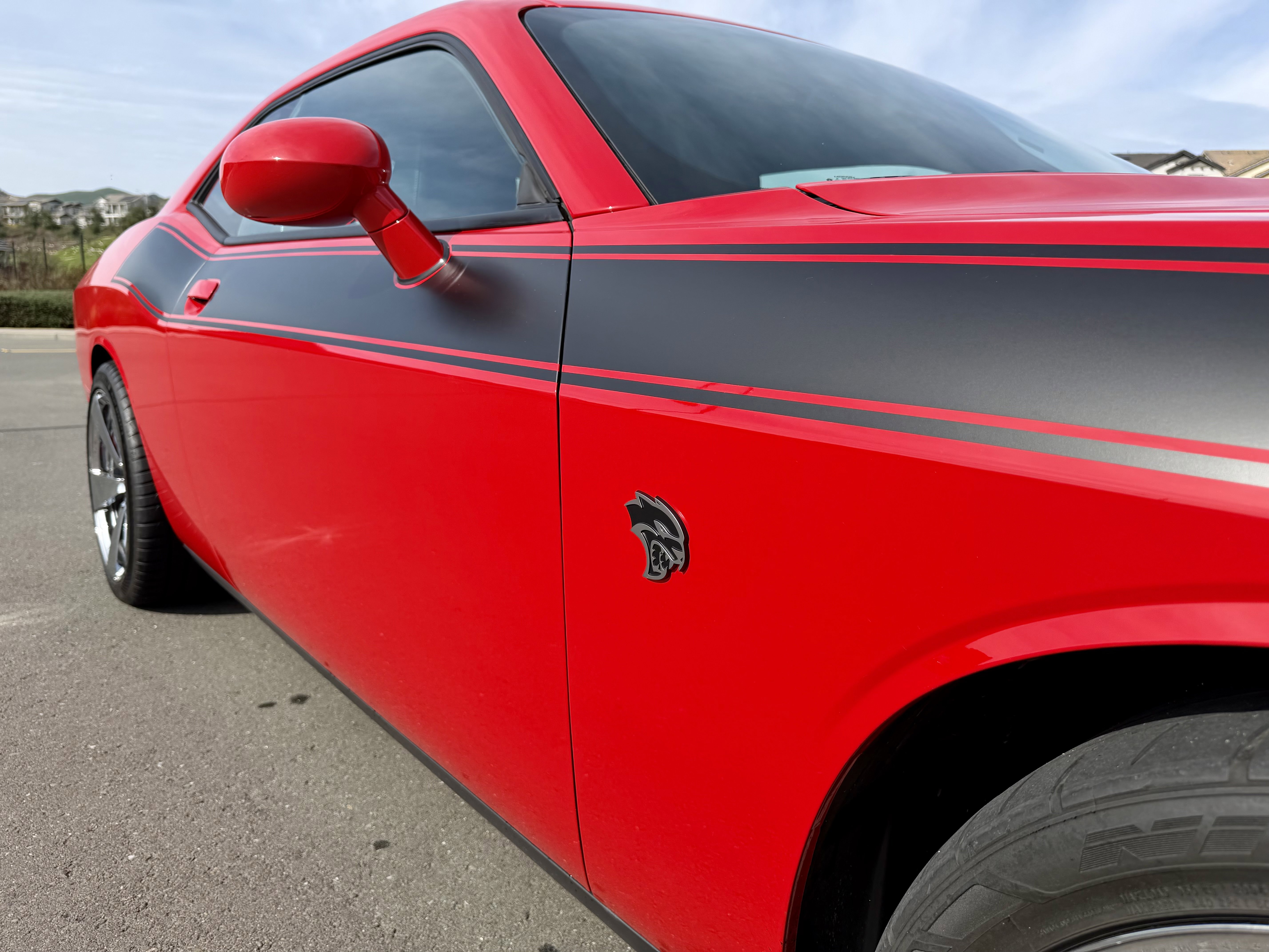 Used 2015 Dodge Challenger SRT Hellcat image 24