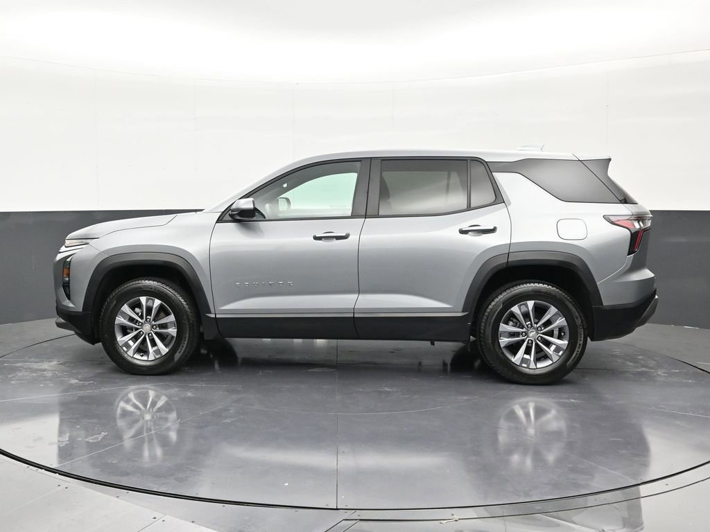 Used 2025 Chevrolet Equinox LT FWD image 30