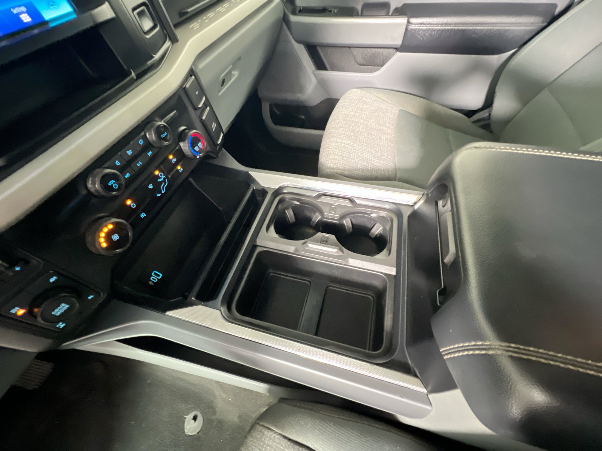 Used 2024 Ford F250 XLT w/ 360-Degree Camera Package AWD/4WD image 24