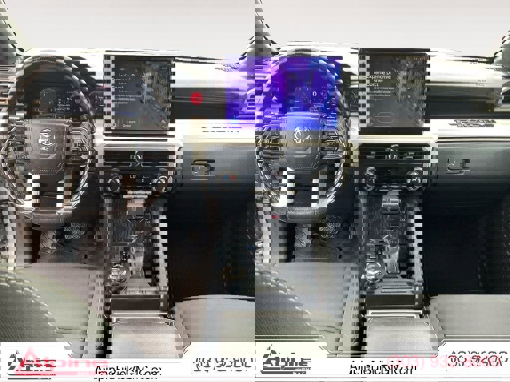 Used 2024 Toyota Tacoma TRD Off-Road image 10