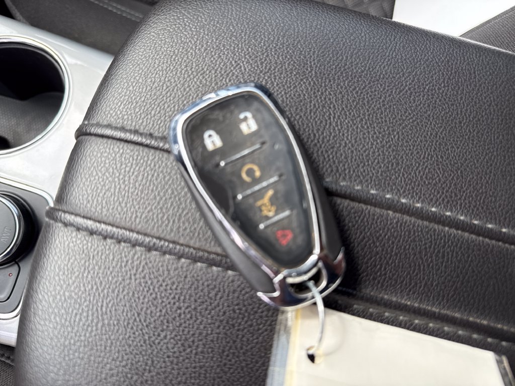 Certified 2022 Chevrolet Blazer LT AWD/4WD image 25