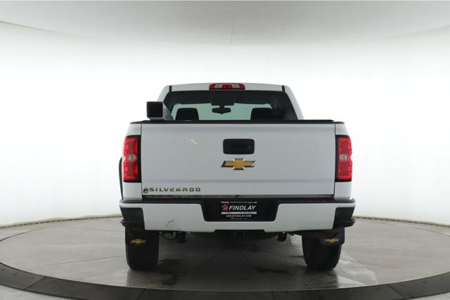Used 2018 Chevrolet Silverado 1500 Custom w/ Custom Convenience Package AWD/4WD image 11