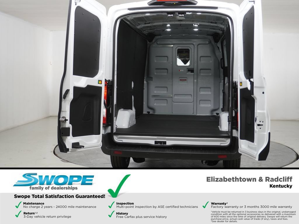 New 2023 Ford E-Transit Medium Roof w/ Interior Upgrade Package RWD image 29