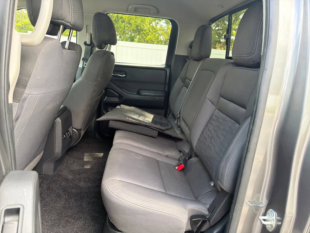 Used 2023 Nissan Frontier SV w/ Technology Package AWD/4WD image 25