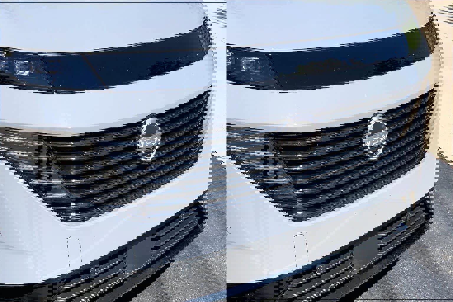 Used 2025 Nissan Murano Platinum w/ Cargo Package AWD/4WD image 32