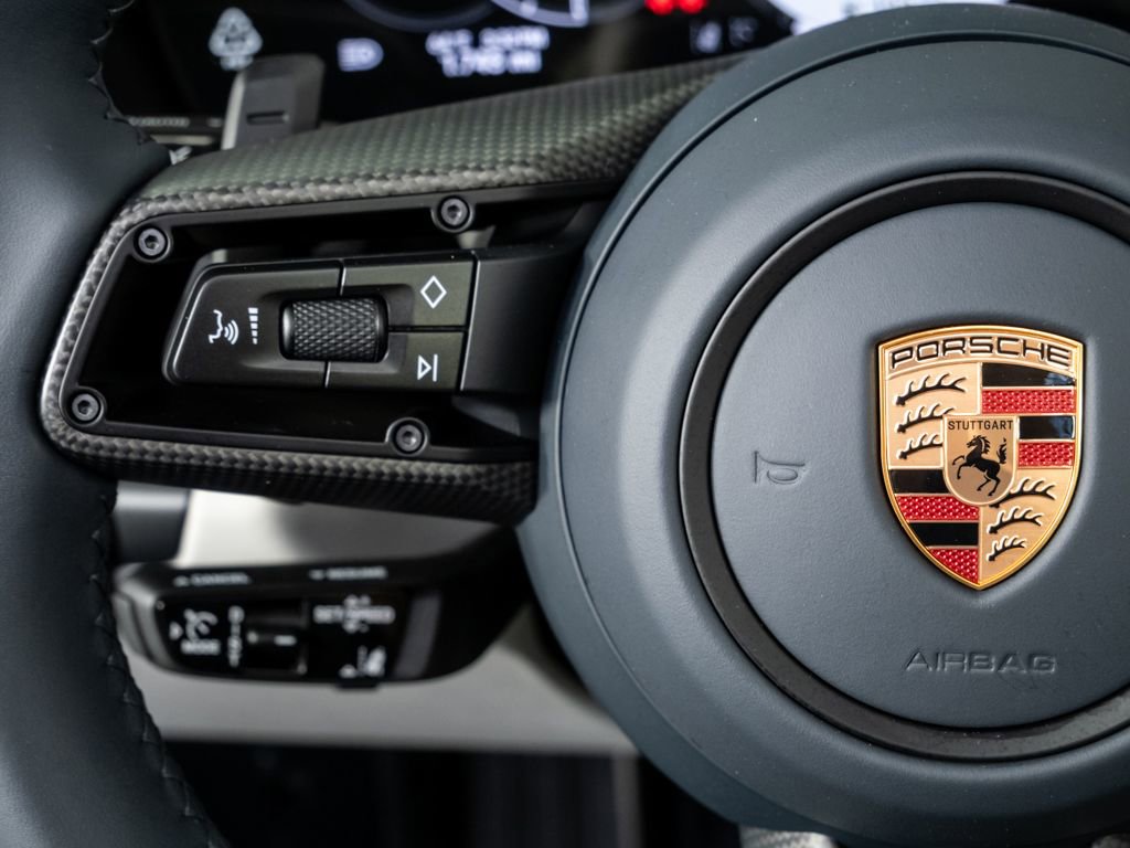 Certified 2026 Porsche 911 Targa 4 GTS image 10