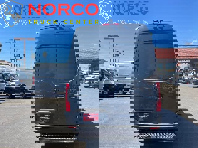 Used 2019 Mercedes-Benz Sprinter 144 image 7