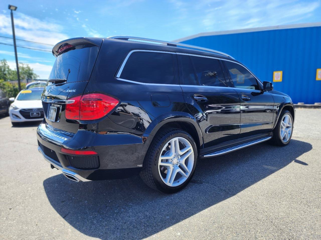 Used 2016 Mercedes-Benz GL 550 4MATIC image 6