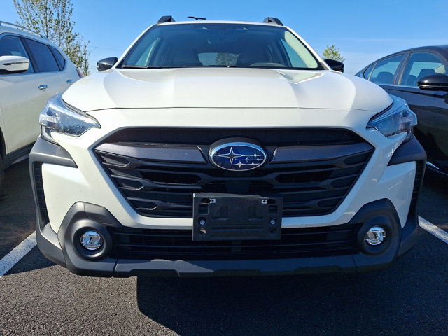 Certified 2024 Subaru Outback Premium AWD/4WD image 2