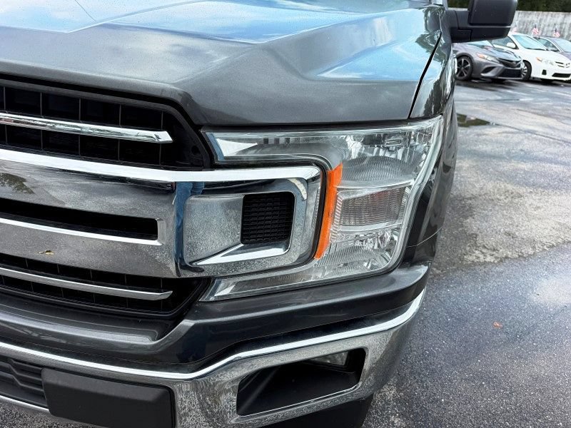 Used 2018 Ford F150 XLT w/ Trailer Tow Package RWD image 11