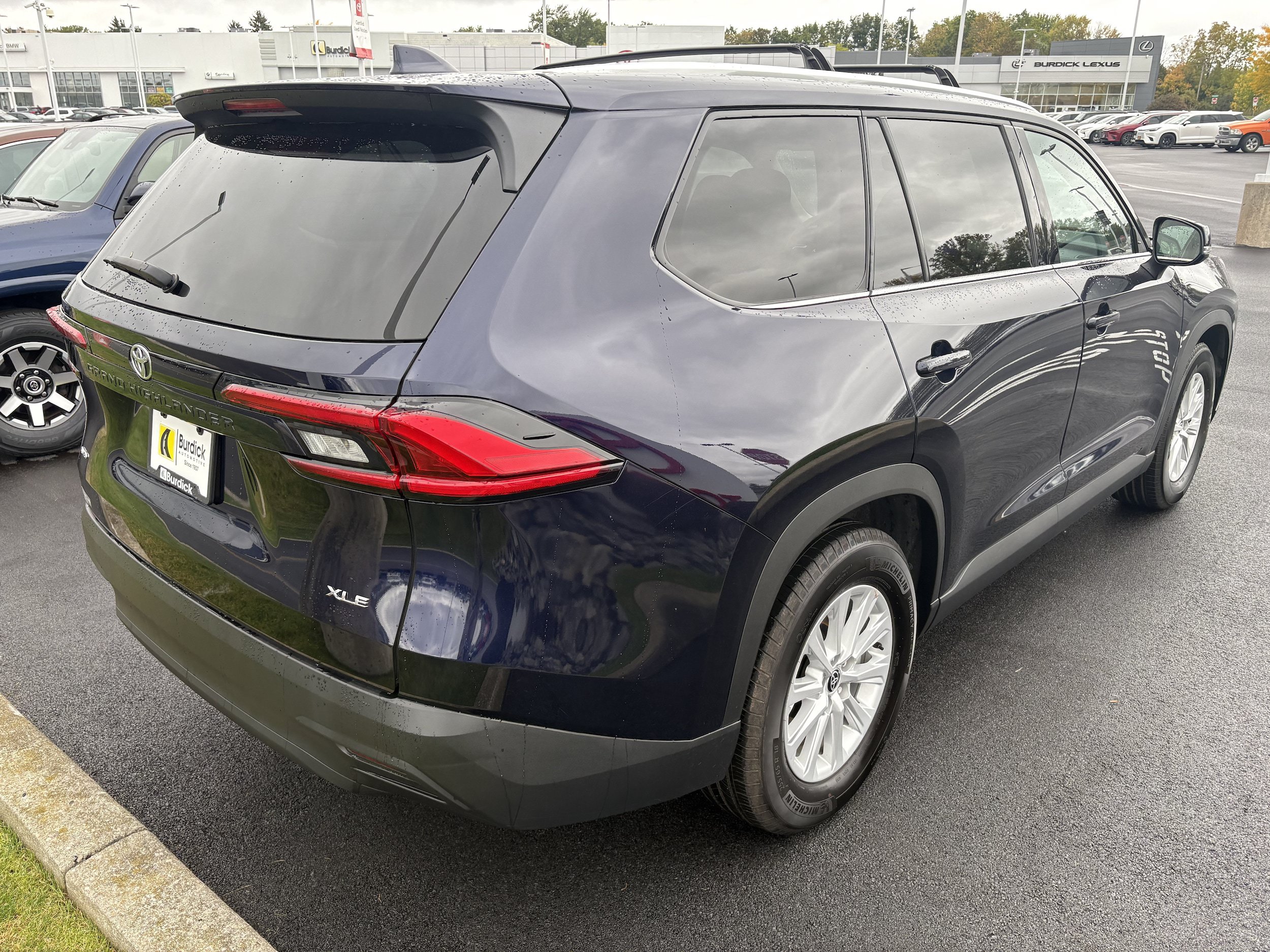 Certified 2024 Toyota Grand Highlander AWD image 6