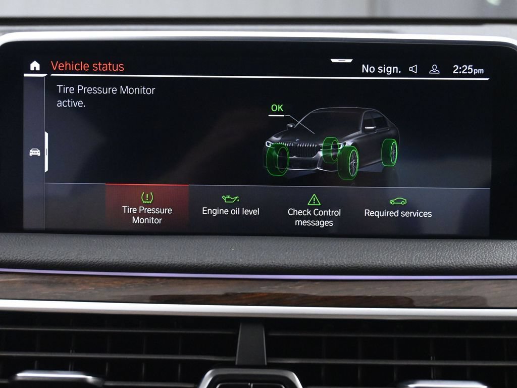 Used 2020 BMW 750i xDrive w/ M Sport Package AWD/4WD image 36