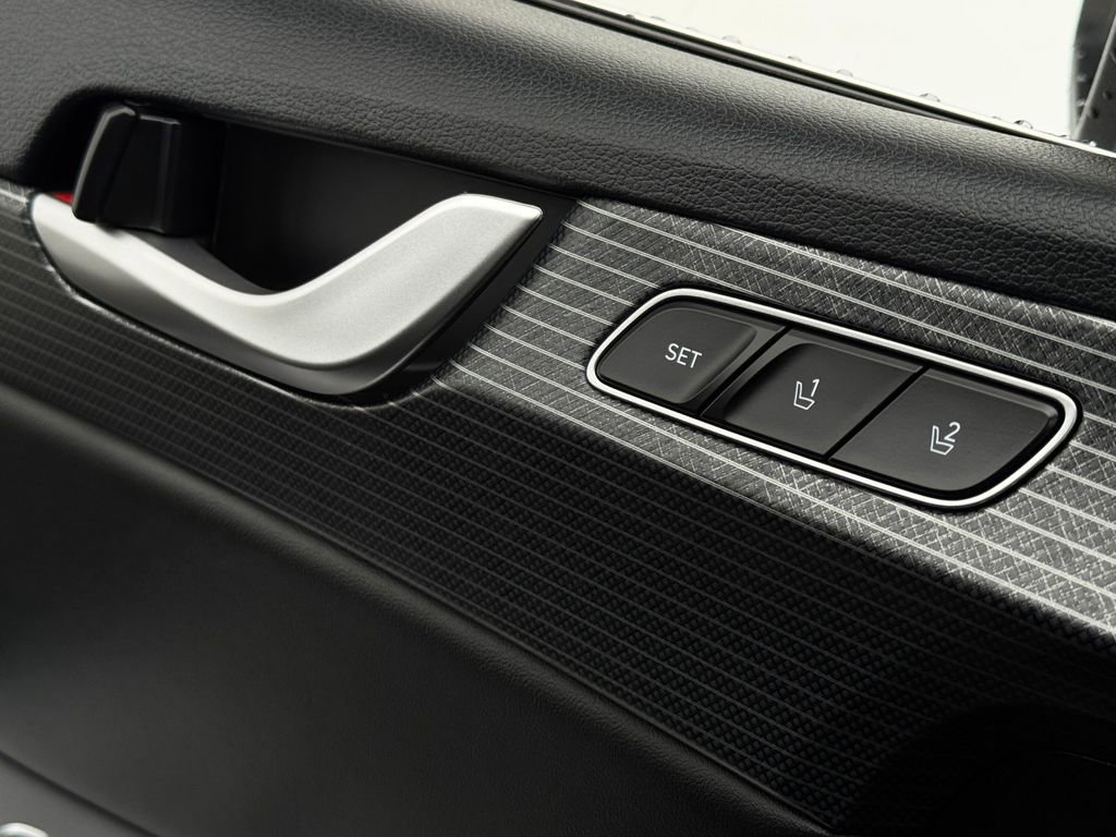 Used 2024 Hyundai Palisade Limited image 34