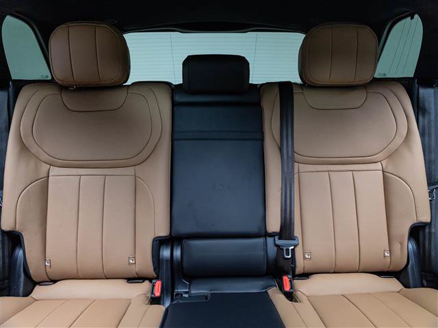 New 2026 Land Rover Range Rover Sport Dynamic SE AWD/4WD image 17