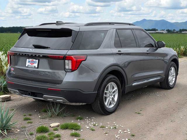 Certified 2025 Ford Explorer Active w/ Active Comfort Package image 6