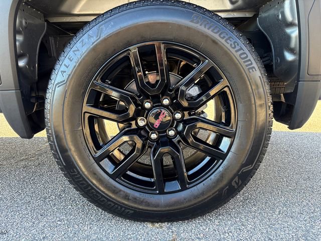 Used 2025 GMC Sierra 1500 Elevation AWD/4WD image 8