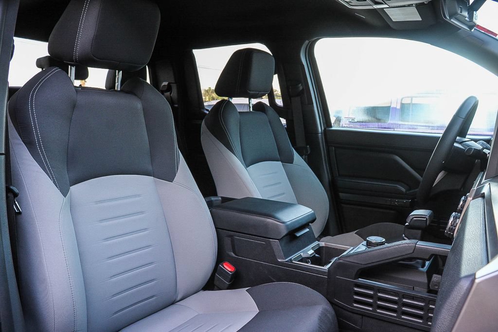 Used 2025 Toyota Tacoma TRD Sport RWD image 17