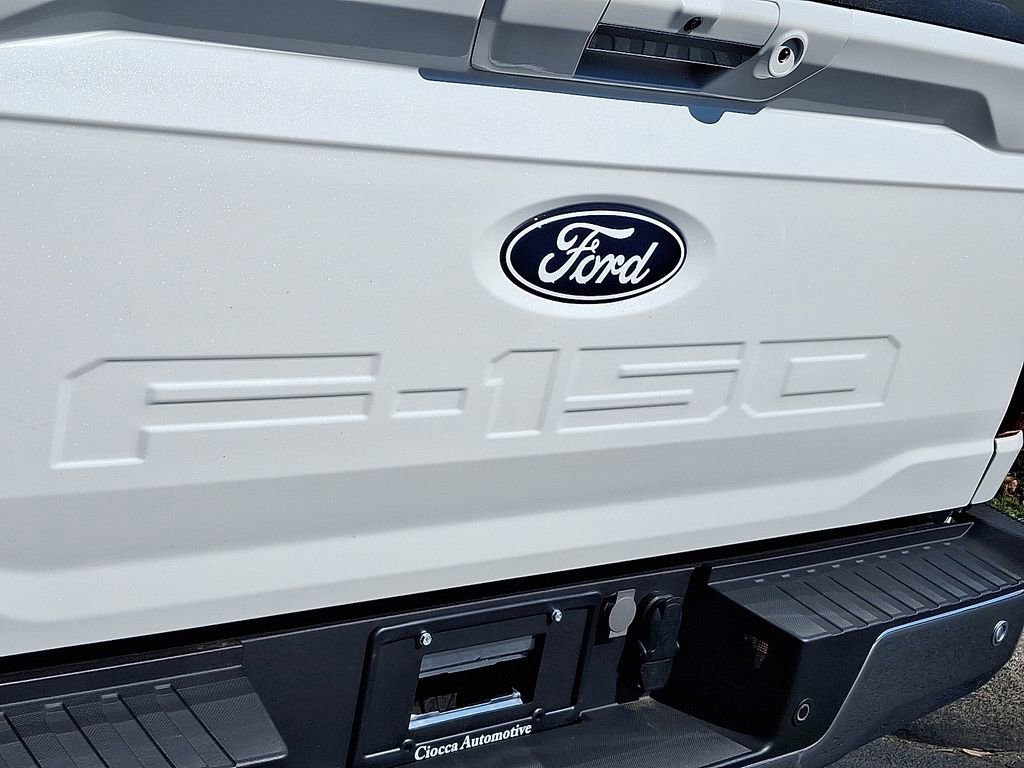 Used 2024 Ford F150 Lariat w/ Mobile Office Package image 31