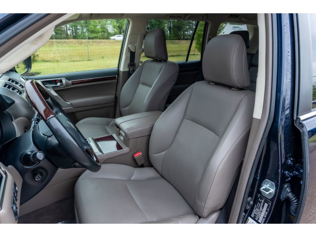 Used 2019 Lexus GX 460 Premium image 13