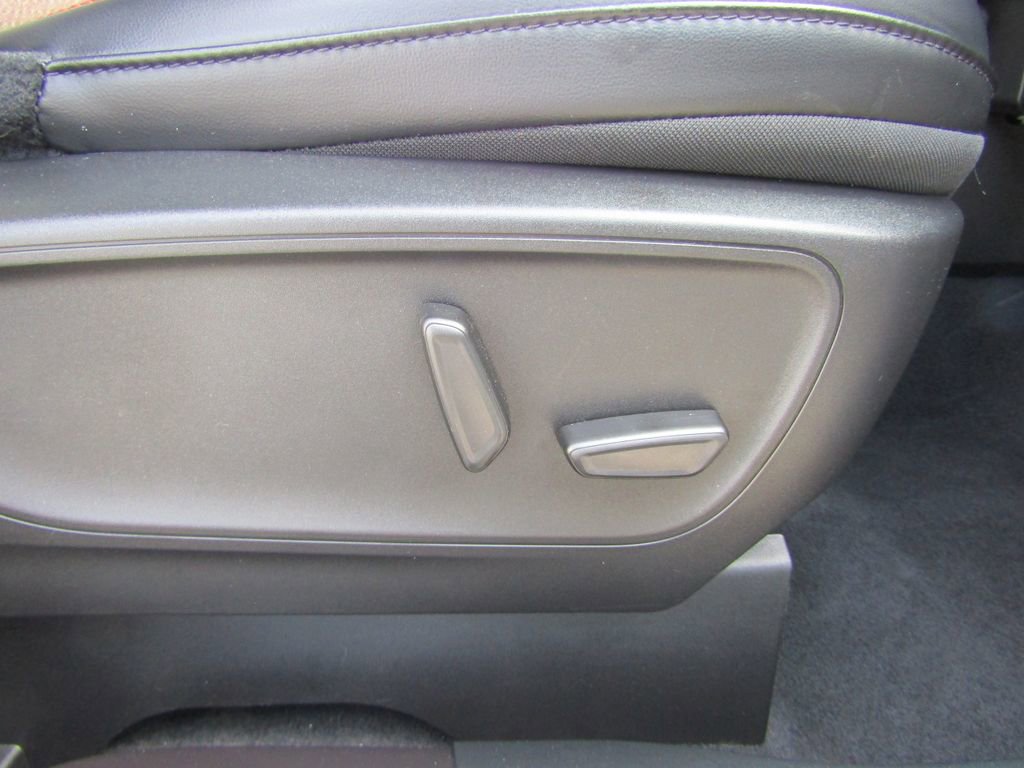 Used 2023 Ford Escape ST-Line Select w/ Tech Pack #2 AWD/4WD image 35