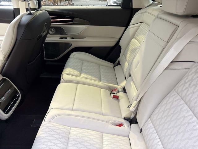 New 2026 Lincoln Nautilus Black Label w/ Jet Appearance Package image 18