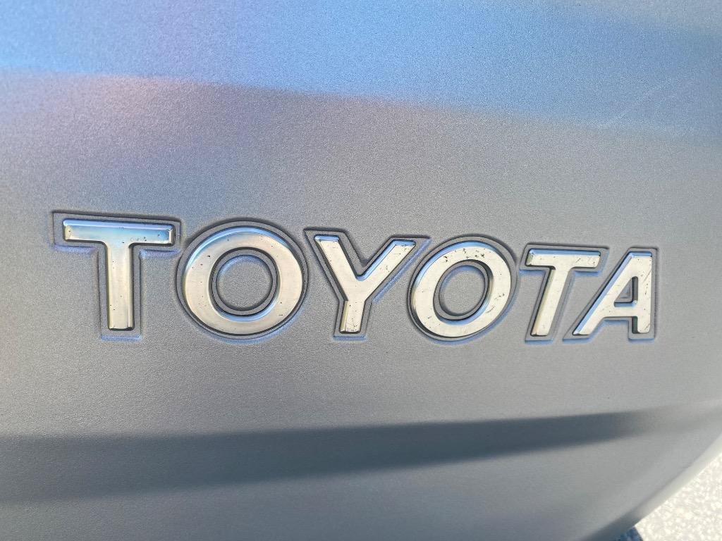 Used 2005 Toyota RAV4 2WD image 37