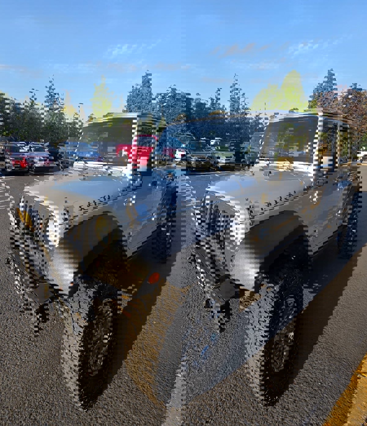 Used 2010 Jeep Wrangler Unlimited Rubicon image 14