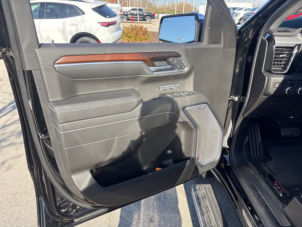 New 2026 GMC Sierra 1500 Denali image 10