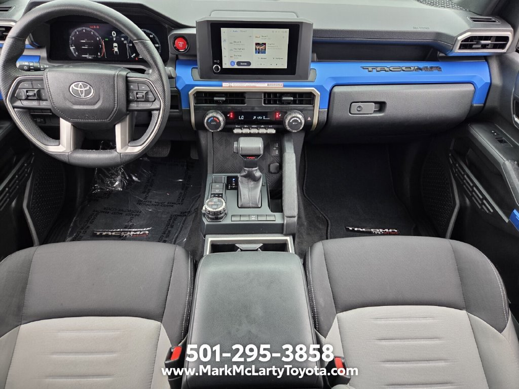 Used 2025 Toyota Tacoma TRD Off-Road AWD/4WD image 12