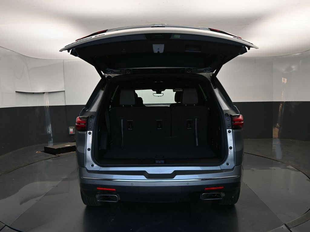 Certified 2023 Chevrolet Traverse Premier image 11