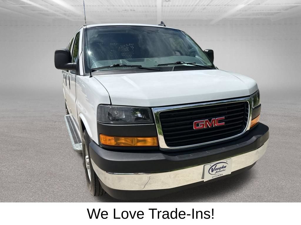 Used 2024 GMC Savana 2500 w/ Driver Convenience Package RWD image 3