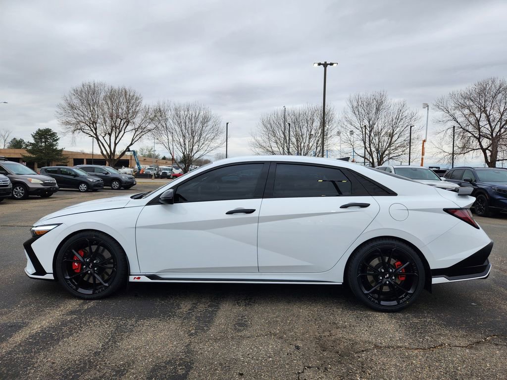 Used 2025 Hyundai Elantra N image 4