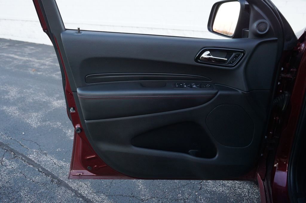 Used 2023 Dodge Durango R/T w/ Tow 'N Go Package AWD/4WD image 25