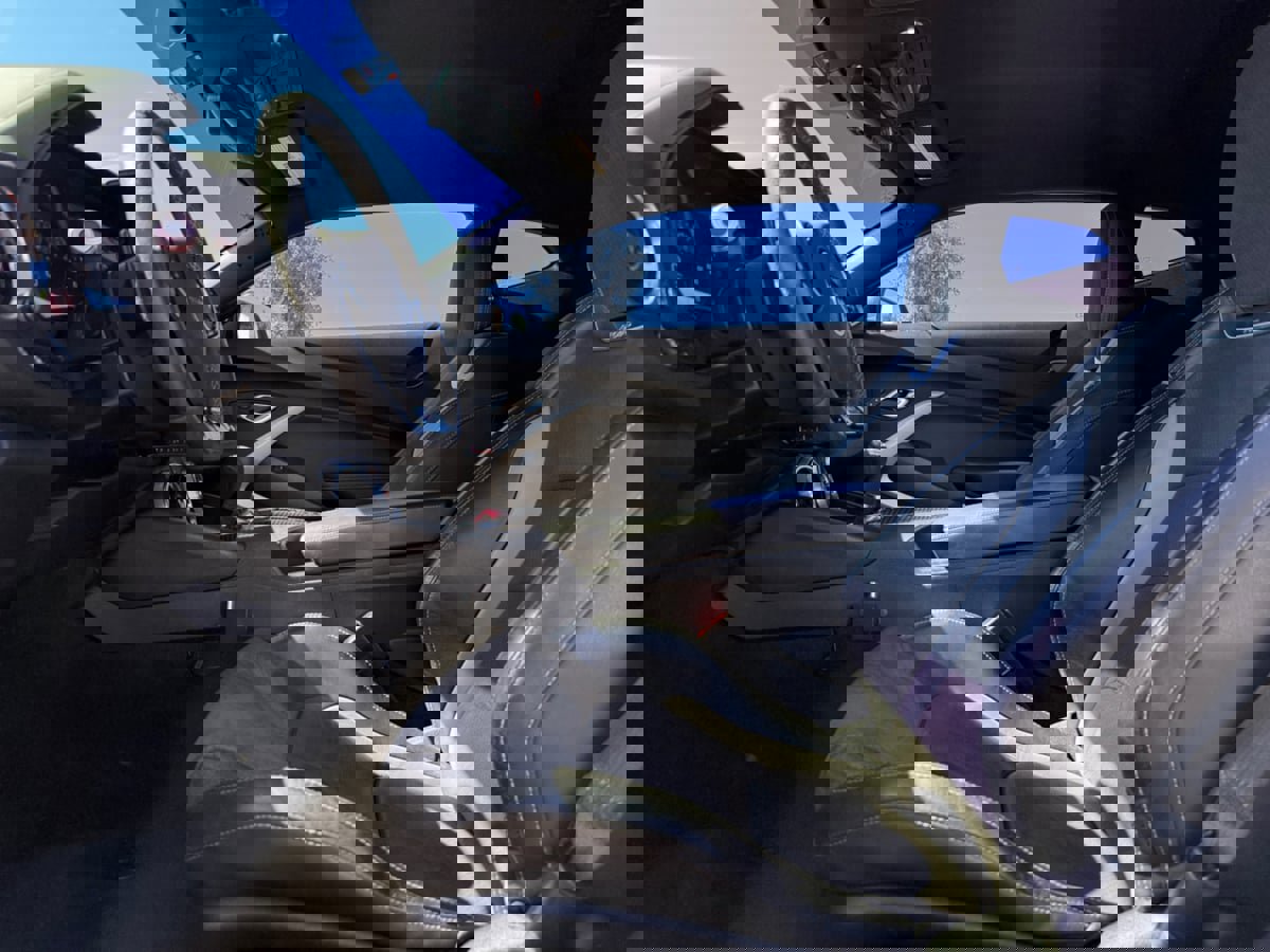 Used 2020 Chevrolet Camaro SS image 16