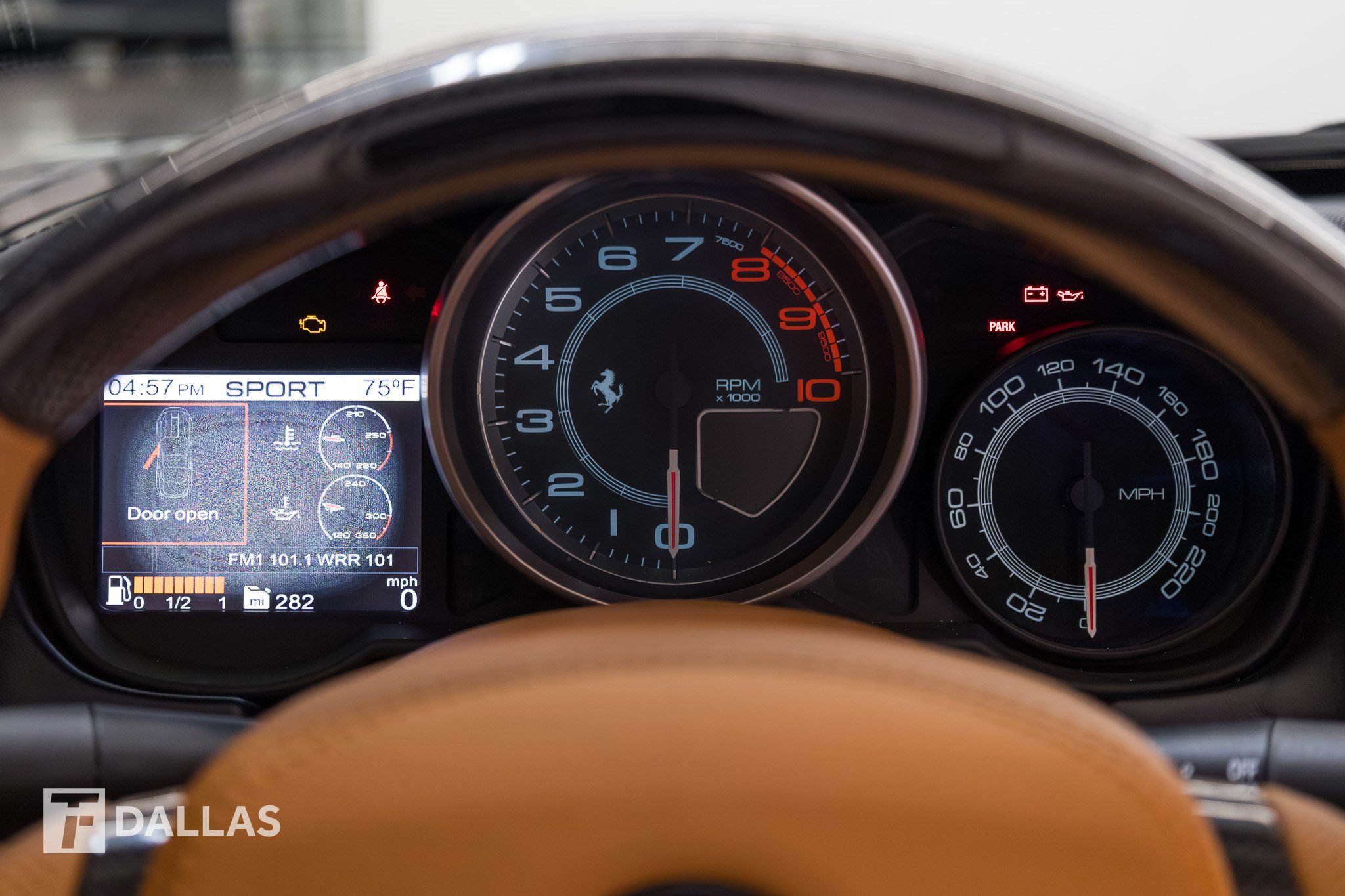Used 2011 Ferrari California RWD image 29